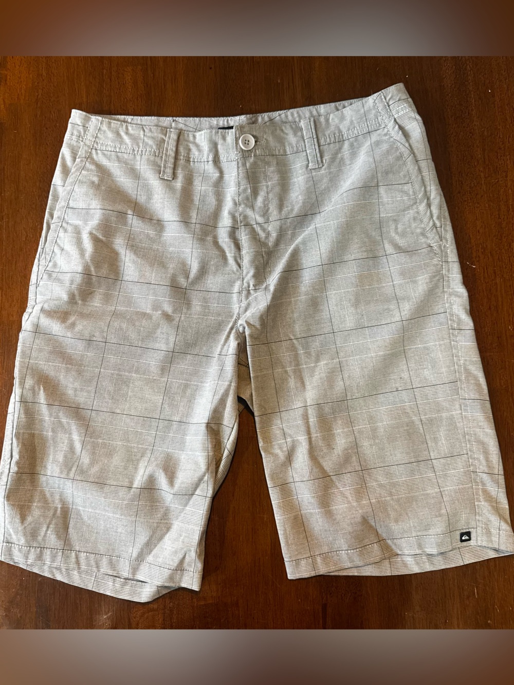 Quiksilver Men's Light Gray Windowpane Chino Shorts